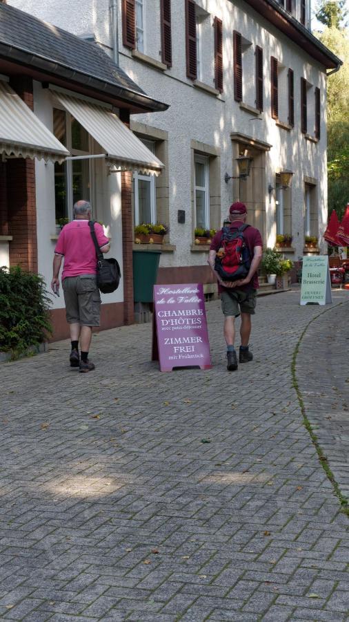 Hostellerie De La Vallee Heffingen Kültér fotó