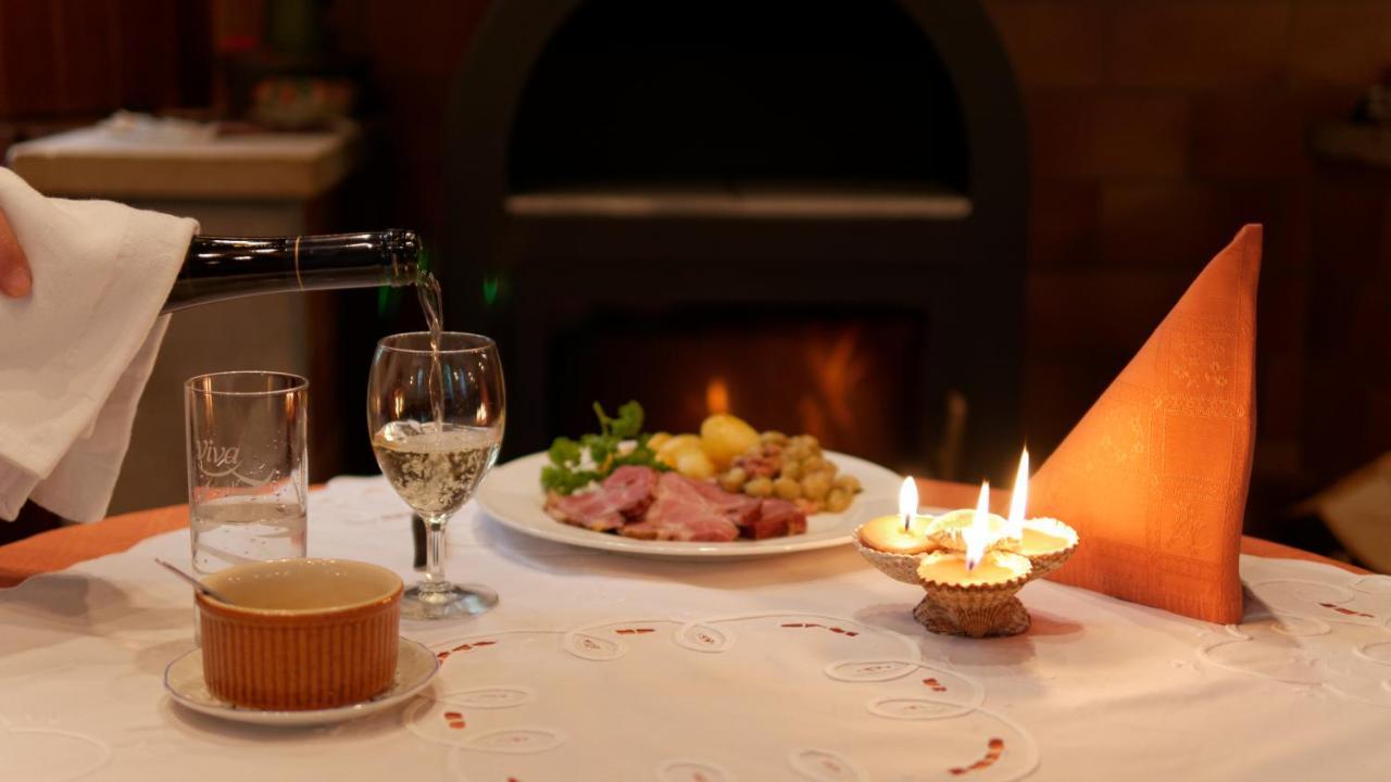 Hostellerie De La Vallee Heffingen Kültér fotó