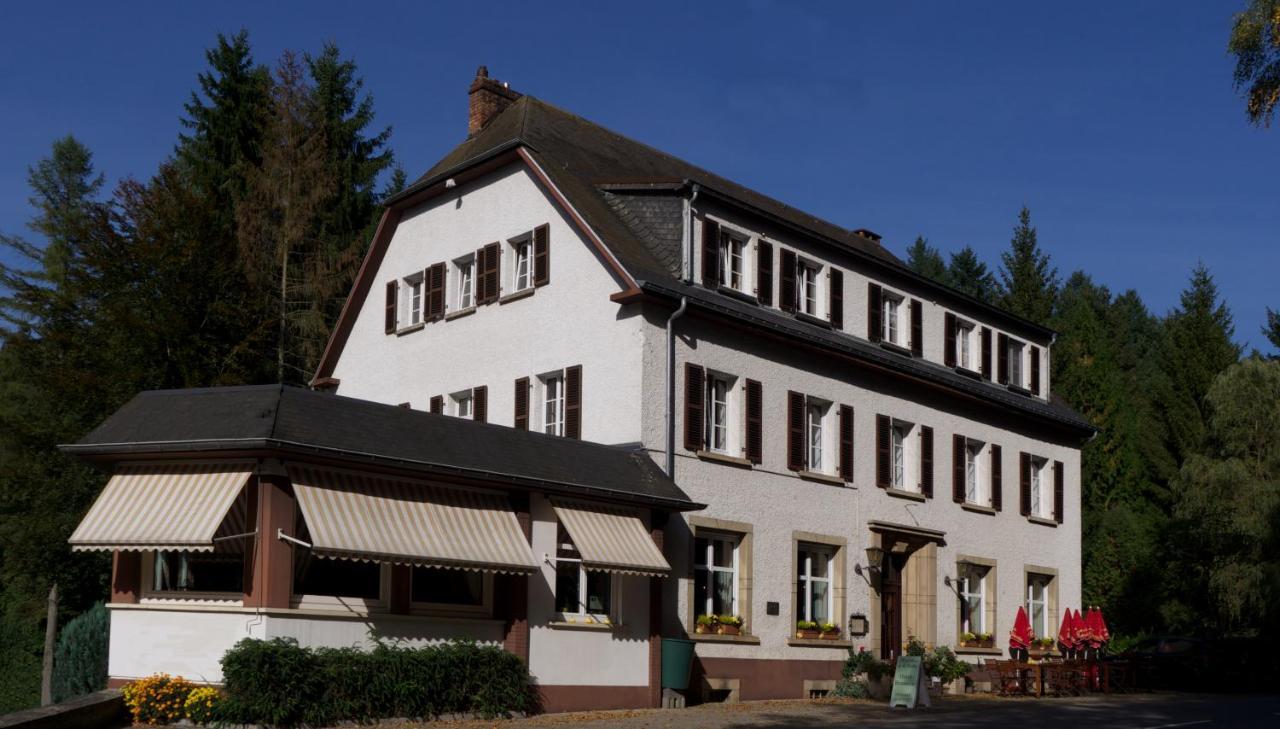 Hostellerie De La Vallee Heffingen Kültér fotó